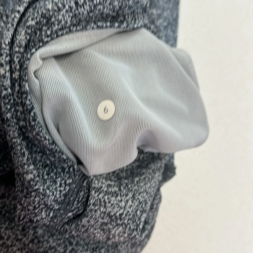 Lululemon &Go On the Go Sz 6 Leggings/Jogger Cropped Pant Grey Speckle Print